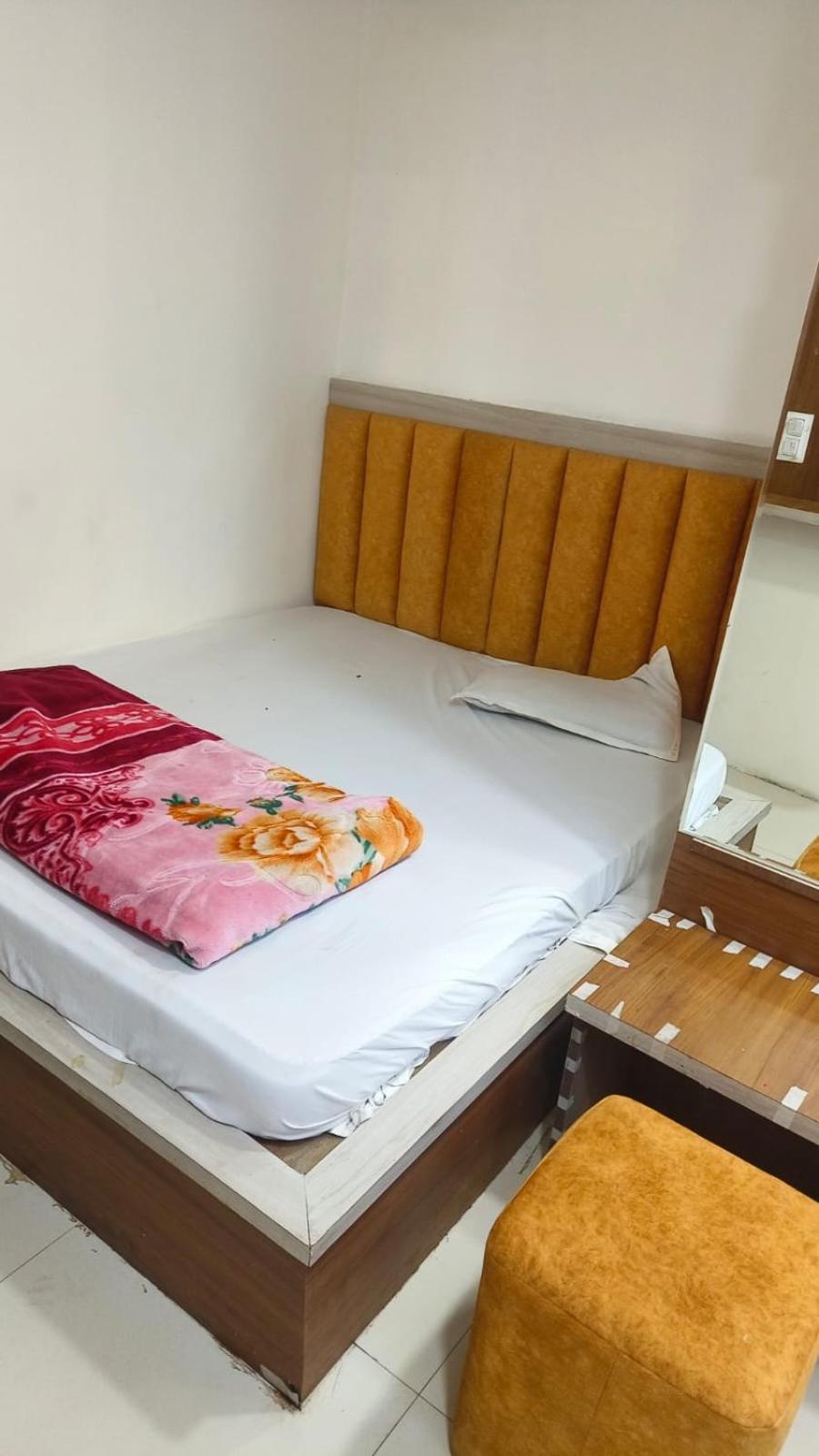 Royal Raj Palace Ujjain Zewnętrze zdjęcie